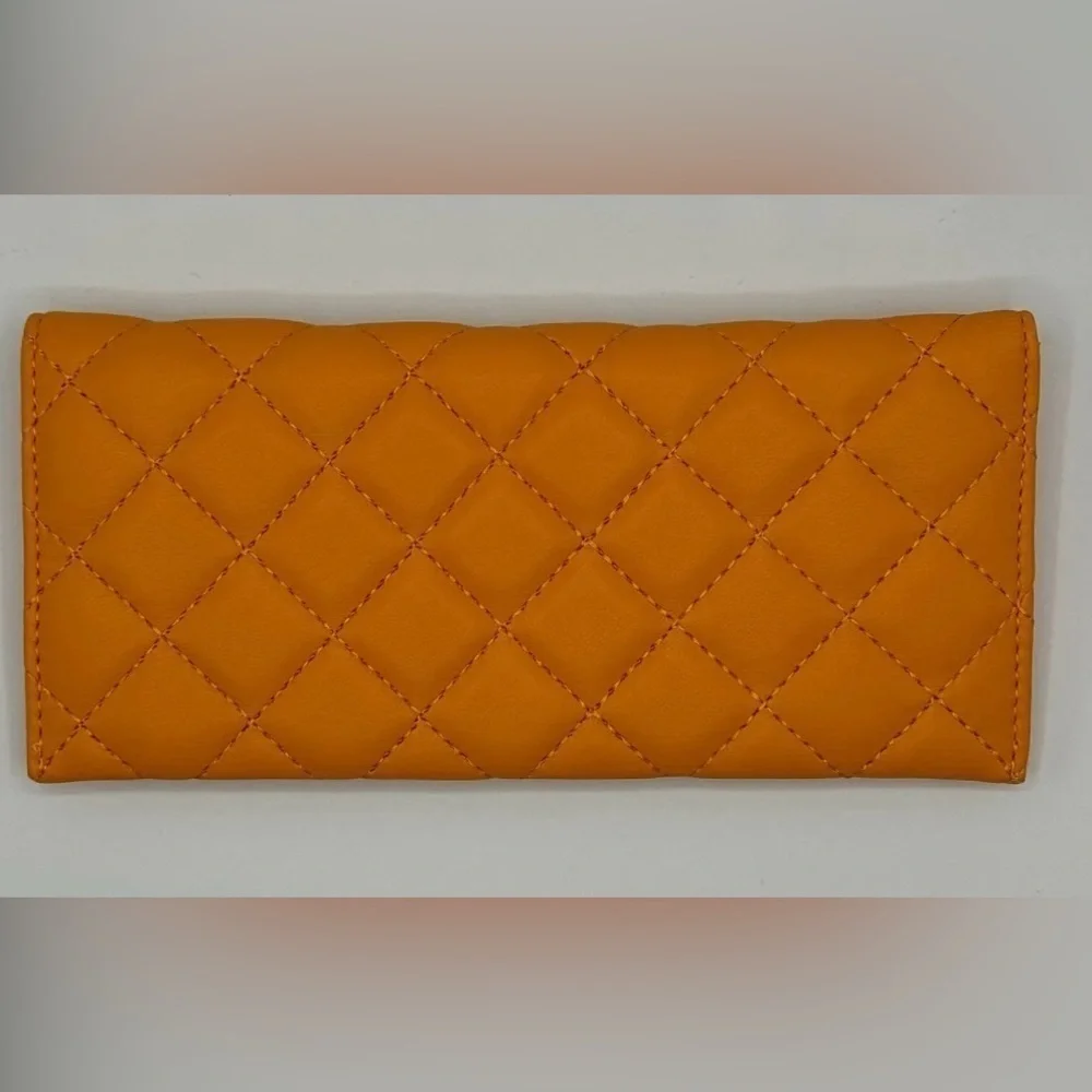 NWT Badgley Mischka Card Wallet Yellow🔥🔥